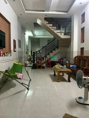 Bán Nhà Đông Hưng Thuận Quận 12, Hxh - 2 Tầng 3Pn, 4M X 20M - 5 Tỷ 700