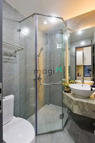 😱 Chỉ 3 Tỷ 568 - Có Ngay Khách Sạn Q1 - Dòng Tiền 420Tr/Năm Đề Thám