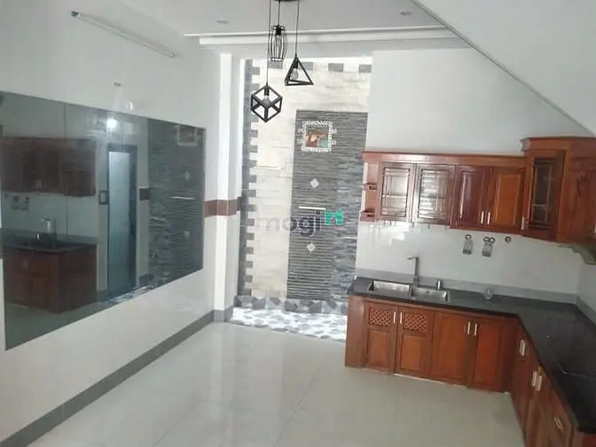 Bán Nhà 4 Tầng - Hẻm Xe Hơi 6M - 59M2 - Sát Mặt Tiền Làng Tăng Phú