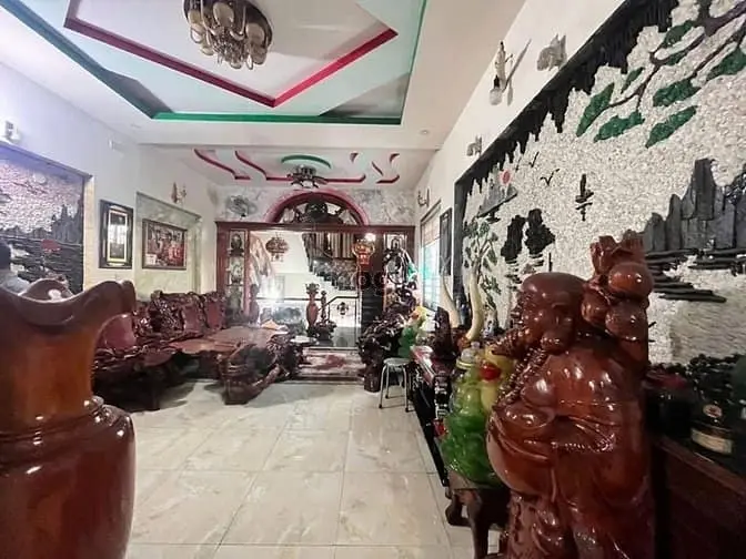 🌟 Mua Nhà Mặt Tiền Nguyễn Ảnh Thủ, 4 Tầng, Vị Trí Kinh Doanh Sầm Uất