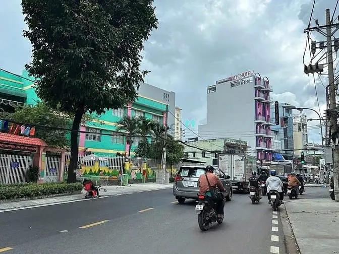 Nhà Đẹp 6L Lung Linh Hẻm 317 Thống Nhất Rộng 4.2M 67M2 Km Tmáy 13.3 Tỷ