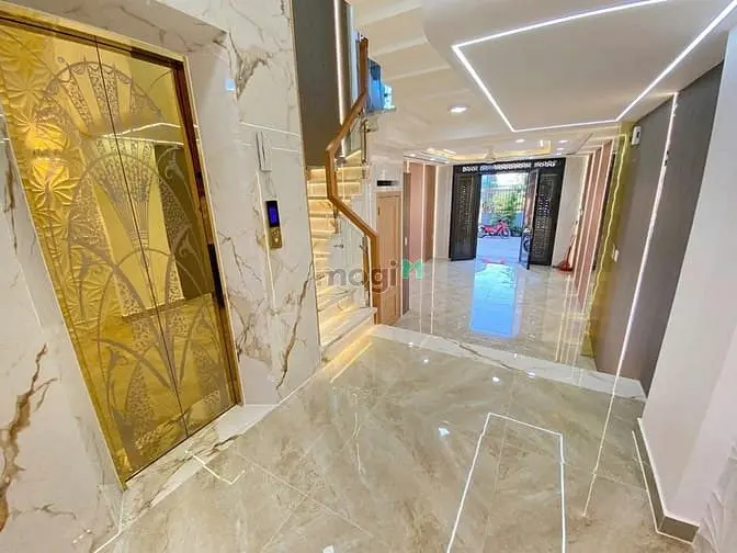 Nhà Đẹp Sang Xịn Mịn 4.5 Tấm, Hẻm 818/ Lê Trọng Tấn 68M2, Giá: 9.9 Tỷ.