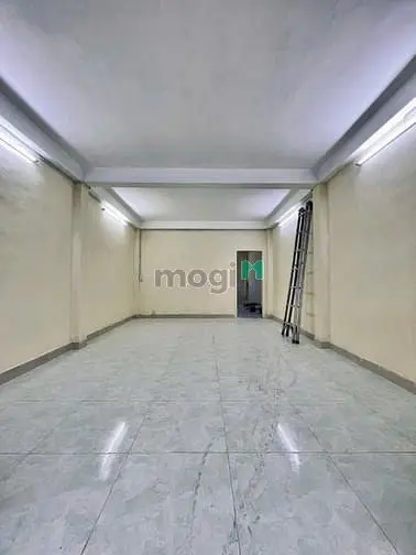 Tân Bình - Hẻm Xe Hơi - 4.3 X 11.3 - Kinh Doanh Tốt - Nhỉnh 6 Tỷ