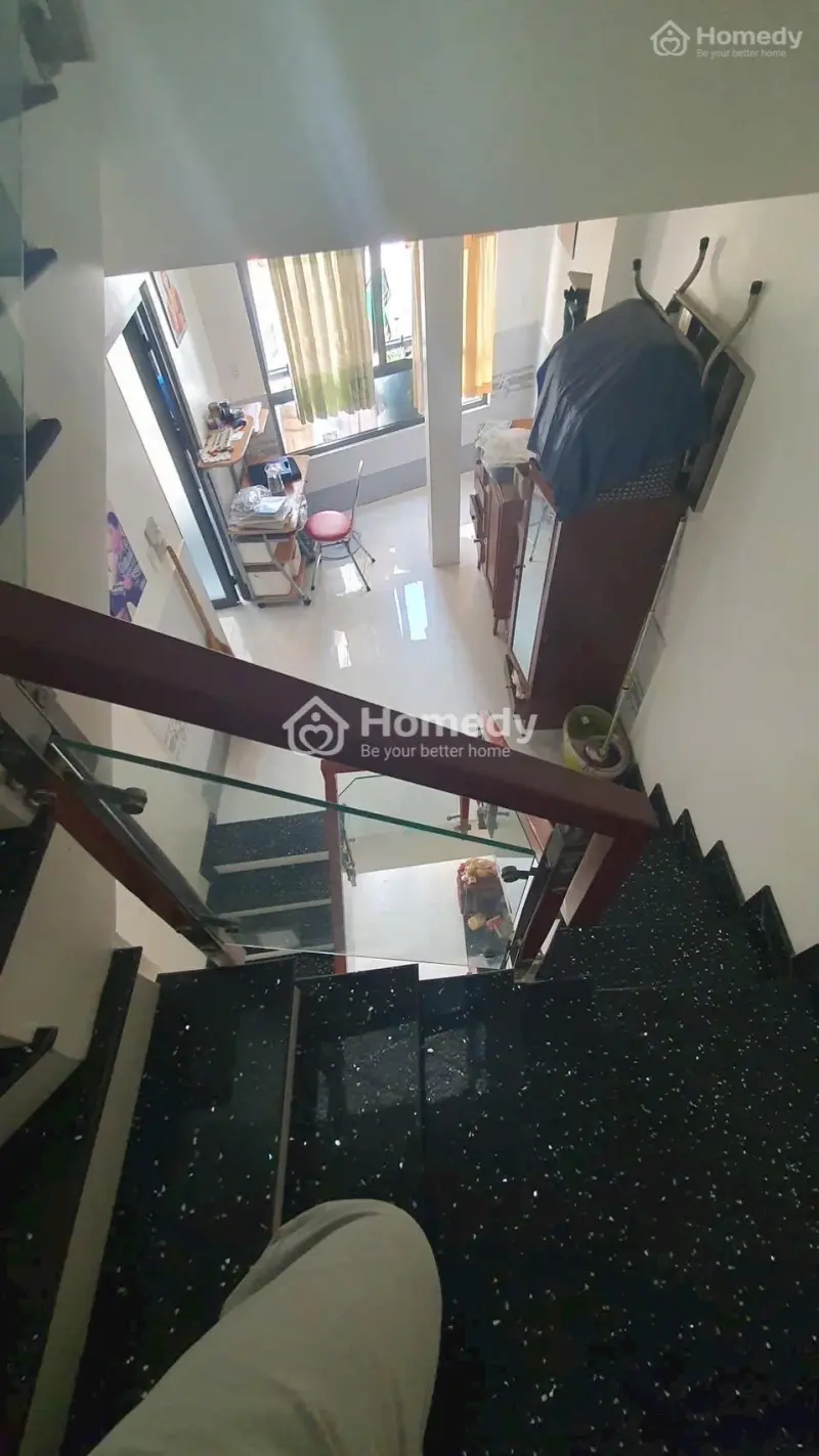 Nhà Sát Mt Điện Biên Phủ Q3, 40,2M2, 4 Tầng, Btct, Tiện Kinh Doanh, Mua Bán Làm Vp