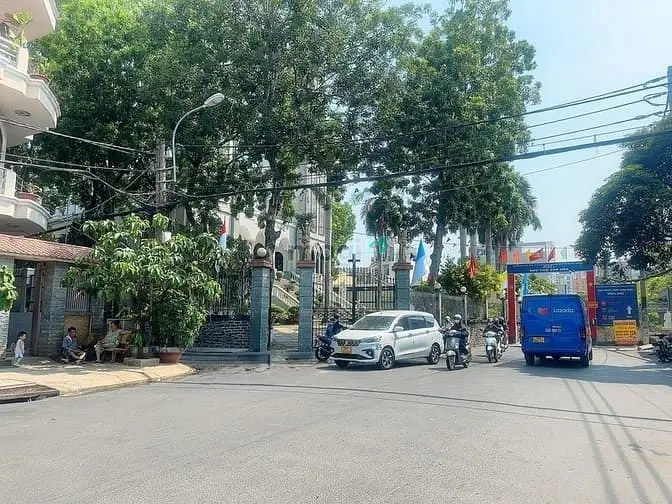 Chdv 6L Hầm Mt 9M 140M2 26Pn+Mb Thuê Hxh Kế Đh Văn Lang Dt170Tr 27.5Tỷ