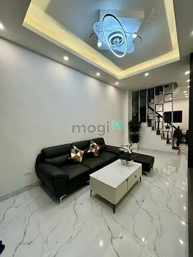 Bán Nhà Thịnh Liệt,Dt33M,Giá Hơn 7 Tỷ,Ngõ Thông ,Oto 15M