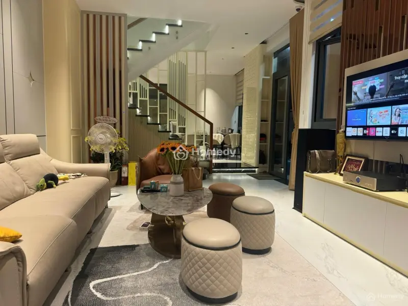 Siêu Phẩm Villa Sân Vuồn - 2 Mặt Tiền Đường Thông Thoáng - Thiết Kế Hiện Đại