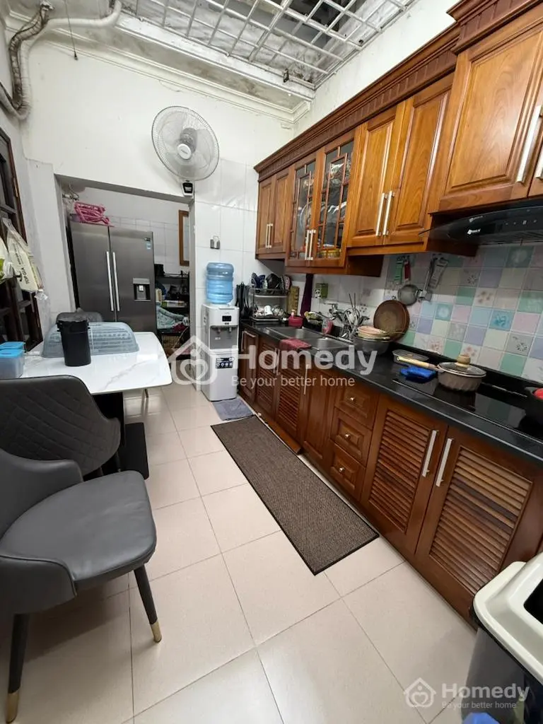 Chính Chủ Cần Bán Nhà Liền Khối– Tầng 1