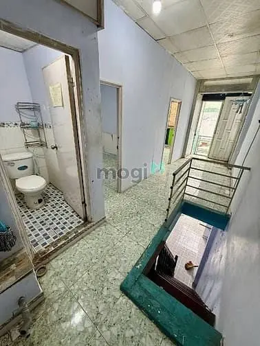 Nhà Đẹp Đường Tạ Quang Bửu, F4 Quận 8. Ba Lầu 5M X 8M. Sổ Hồng Riêng.