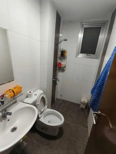 10Tr/Th. C/C Carillon 5, Hòa Thạnh, Tp: 76M2, 2Pn, 2Wc, Nội Thất