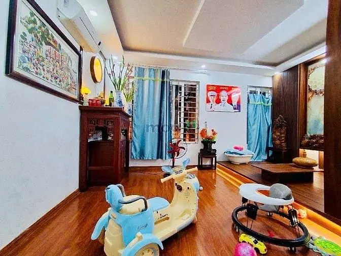 Bán Nhà Lô Góc Phố Kim Giang 35M2 , Mt 5M - 30M Ra Mặt Phố , 9,5 Tỷ