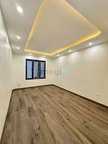 Nhà Đẹp Văn Quán – 38M², 5 Tầng, 3 Phòng Ngủ – Giá 6,95 Tỷ – Ở Ngay
