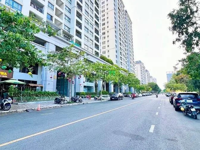 Cho Thuê Mặt Bằng 216M2, Đường C Chung Cư Nam Phúc, Phú Mỹ Hưng Rẻ