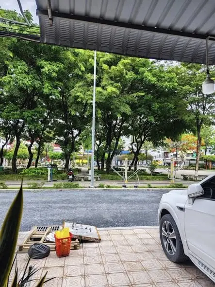 Cần Cho Thuê Mặt Bằng Phía Trước ( Mặt Bằng Vỉa Hè)- Trung Tâm Cần Thơ