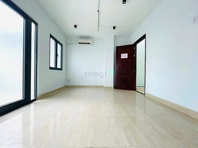 Cho Thuê Nhà Hẻm Xe Hơi Tránh Nhau Đường Cách Mạng Tháng Tám, Q10