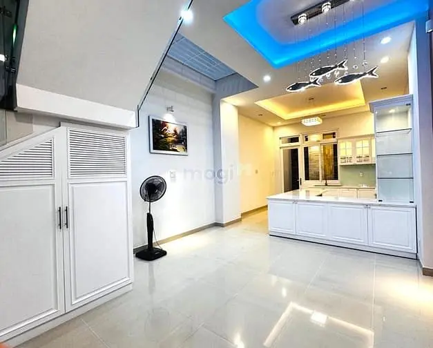 Nhà Mặt Tiền Đường Số • Tân Quy• Q7• 4 Tầng• 4Pn• 4Wc• 92M2(4X23)