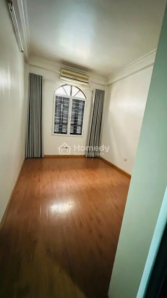 Hiếm !Bán Nhà Phân Lô Cán Bộ Kinh Doanh ,Ô Tô Tránh 5 Tầng_Dt 37M Kdt Ngô Thì Nhậm.quang Trung