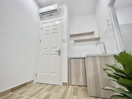 Phòng Xinh-Dọn Vào Ở Ngay-Huỳnh Tấn Phát Gần Kcx Tân Thuận