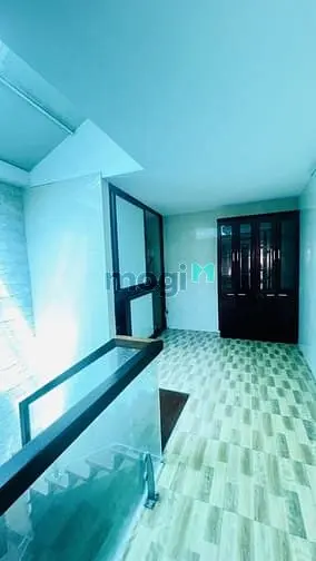 Phố Phúc Tân – Hoàn Kiếm- Ô Tô – 61 M2 – 3 T – Mt 3.5 M – Giá 12.4 Tỷ.