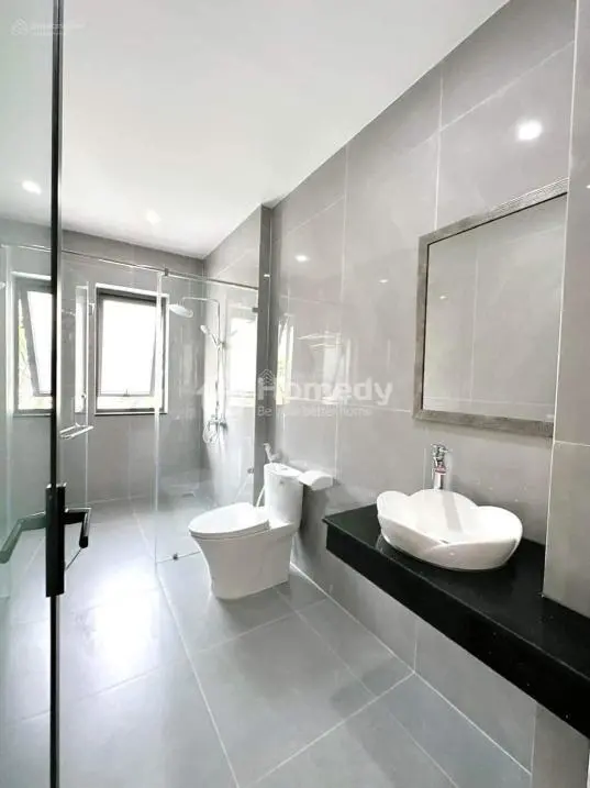 Qua Úc Sinh Sống Bán Nhà 64M2,1 Trệt 2 Lầu,Shr,910 Triệu,Bùi Minh Trực,P5,Quận 8,Hùng 0775069***