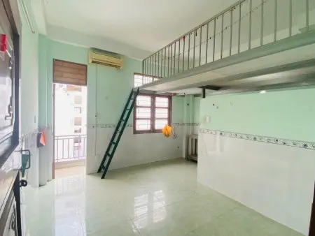 Cho Thuê Phòng Gác Cửa Sổ Ban Công Ở Bình Lợi