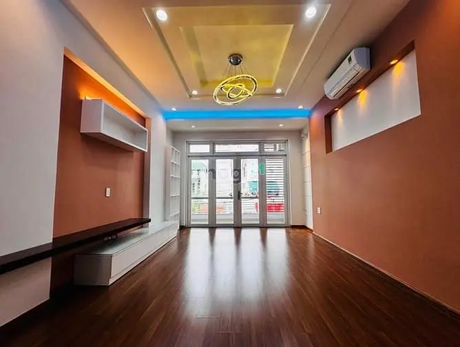 Nhà Mặt Tiền Đường Số • Tân Quy• Q7• 4 Tầng• 4Pn• 4Wc• 92M2(4X23)