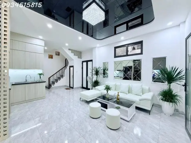 Siêu Phẩm Lô Góc, Nhà Đẹp Ở Luôn, Ngõ Thông, Thang Máy Ô Tô Cách Nhà 20M. Sân Chơi Chỉ 15 Mét. Thi