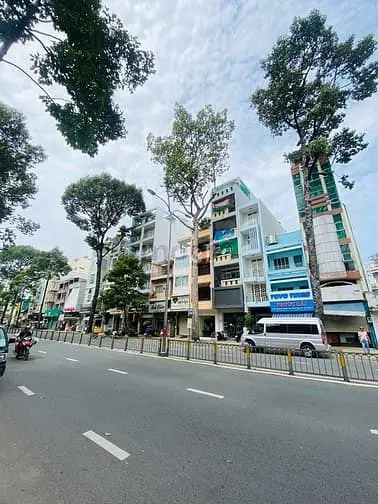 Mặt Tiền Kinh Doanh Đường 3/2, Quận 11 • Thang Máy • Hđt 50Tr/Tháng