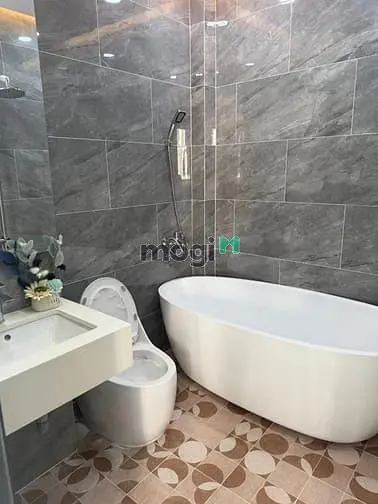 Tổ Ấm Lý Tưởng Ngay Trung Tâm Q8