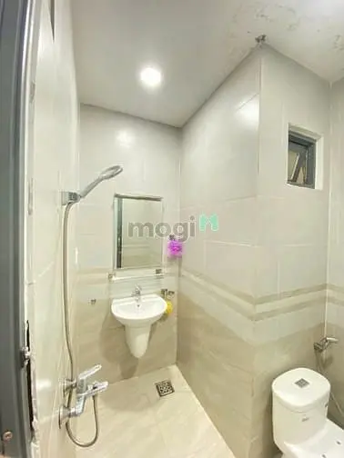 👉 Ktx Cao Cấp - Tiện Nghi - Giá Rẻ - Quận 5 👈