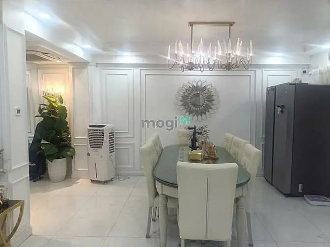 Biệt Thự Sân Vườn Gara Hẻm 10M Nơ Trang Long 198M2 Ngang 9M Chợ 32 Tỷ