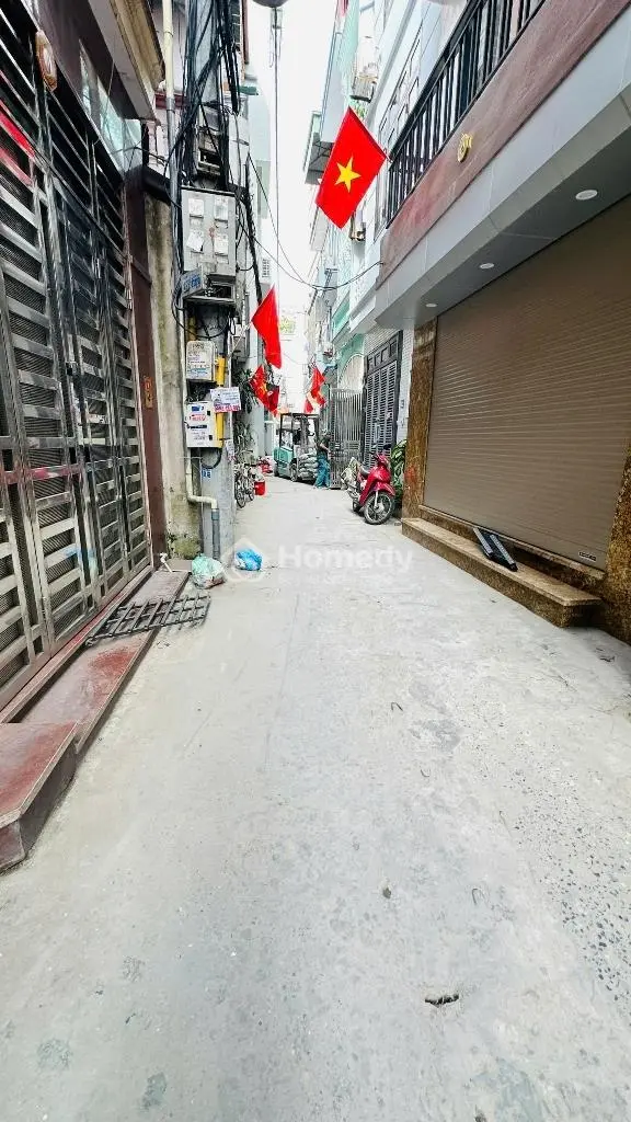 Hiếm !Bán Nhà Phân Lô Cán Bộ Kinh Doanh ,Ô Tô Tránh 5 Tầng_Dt 37M Kdt Ngô Thì Nhậm.quang Trung