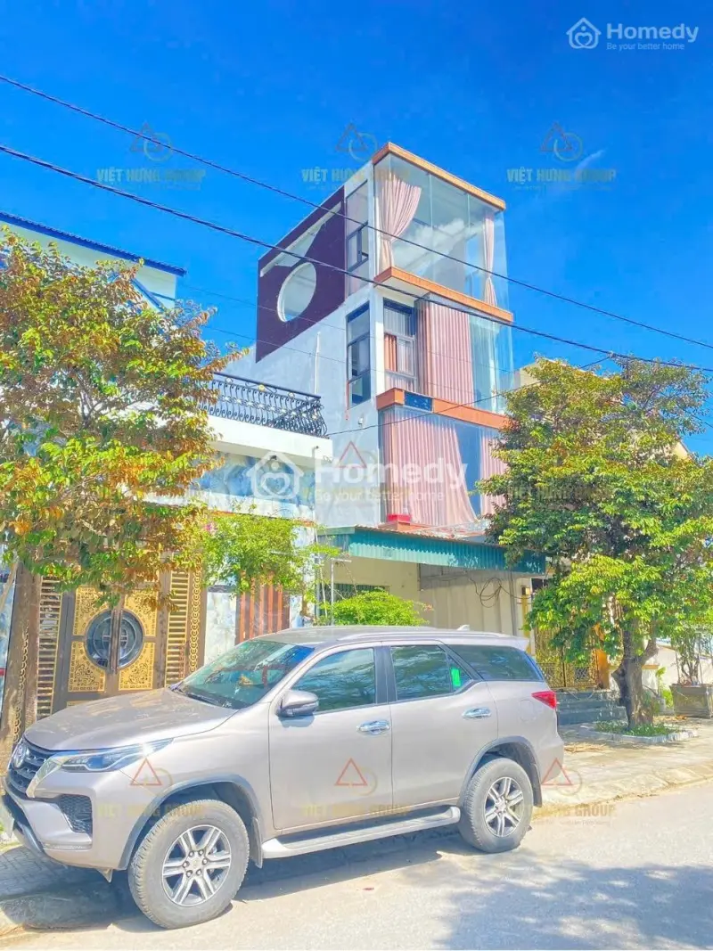 Bán Lô Góc 2 Mặt Tiền 187M2 Trung Tâmđà Công Ty Giày Da 300M.