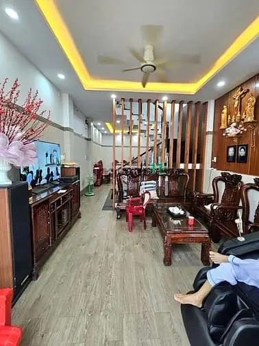 Bán Nhà Mặt Tiền Nguyễn Văn Quá Quận 12 - 5 Tầng - 4M X 20M - 11 Tỷ 2