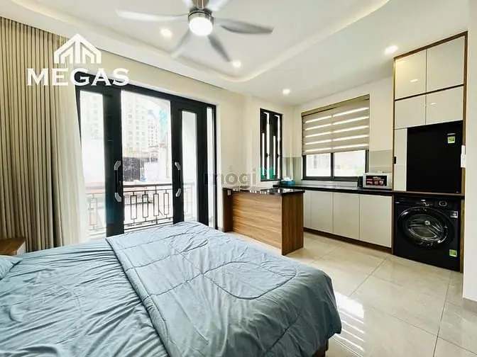 Nguyễn Hữu Cảnh- Cạnh Trung Tâm Cầu Sài Gòn