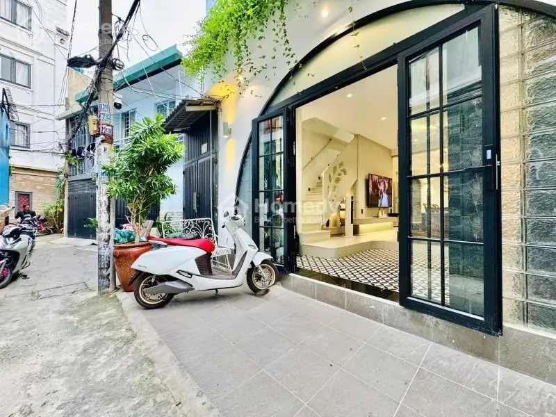 Bán Nhà Sát Oto Hoàng Hoa Thám 4Pn Nội Thất Cao Cấp Chỉ 8.999 Tỷ