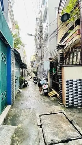 Quận 10 - Hẻm Ba Gác - Nhà Mới - Đang Cho Thuê 14 Triệu - Nhỉnh 5 Tỷ