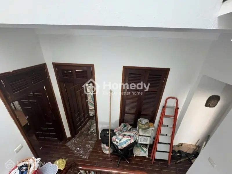 Bán Nhà Cầu Giấy - Ngõ Thoáng, Gần Hồ - Ô Chờ Thang Máy - 65M, Mt 5,2M - 14,1 Tỷ