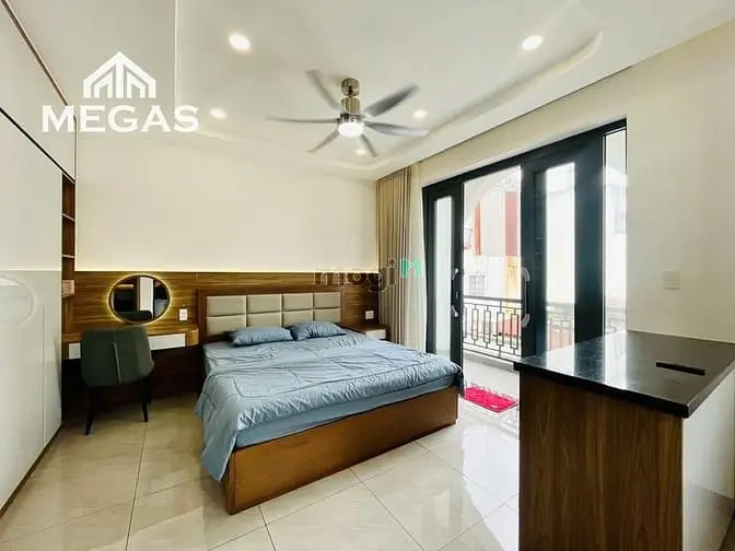 Nguyễn Hữu Cảnh- Cạnh Trung Tâm Cầu Sài Gòn