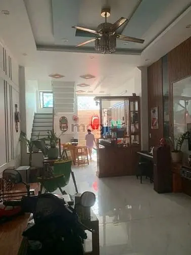 Bán Nhà 3 Tầng Gần The Global City - Bưng Ông Thoàn Q9. Giá Chỉ 6 Tỷ