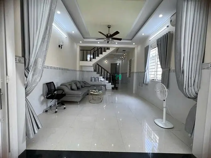 Bán Nhà Mới 100M² Long Trường Q9 – Hẻm Ô Tô, Ở Ngay, Giá Chỉ 5.X Tỷ