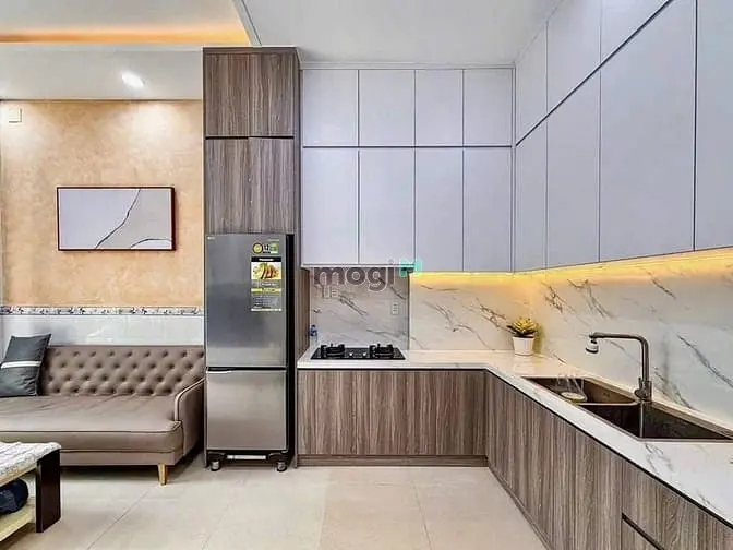 Nhà Phan Văn Trị Bình Thạnh-4 Tầng-Hẻm Xe Hơi- Dt 33M2-Giá 6.38 Tỷ.