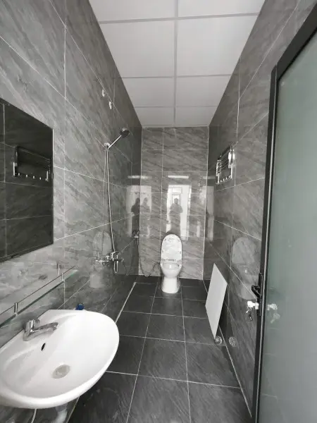 Cho Thuê Phòng Đường Mê Linhdiện Tích 30M2 Phòng Tầng 2Nội Thất ; Máy Lạnh, Nước Nóng, Giường, Bếp