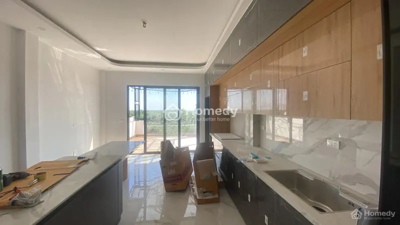 Nguyễn Văn Hưởng- Nhà 7 Tầng Thang Máy- Ô Tô Tránh- Full Nội Thất- 18.2 Tỷ