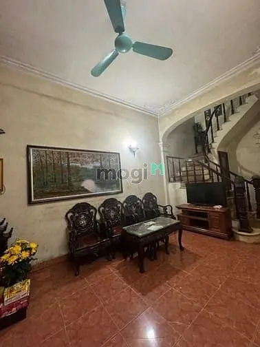 Bán Nhà Cầu Giấy - 70M X 5T Dân Xây - Ngõ Thông, Cho Thuê 25 Triệu/ Th