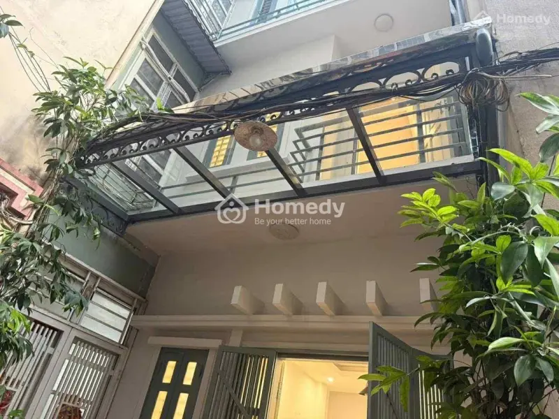 Bán Nhà 4 Tầng Mặt Đường Bồ Đề - Oto Đỗ Cổng !