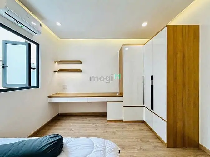 Bán Nhà Mới Đẹp Hẻm 2,5M Phan Văn Trị,P.10, 4 X 6, 3 Tầg Giá 3.7 Tỷ Tl