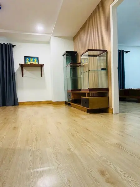 Chung Cư Ruby Garden, P15, Tân Bình: 95M2, 2P Ngủ, Full Nt, 9Tr/Tháng