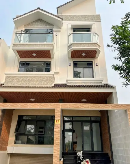 Cho Thuê Mặt Bằng Kinh Doanh + Hầm Làm Kho, Mở Lớp Dạy Học...