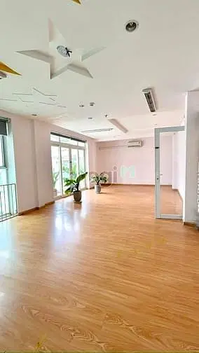 🏢 Cho Thuê Toà Nhà Cách Mạng Tháng 8, Q3 - 18X25 - H T 2Lầu - Pccc